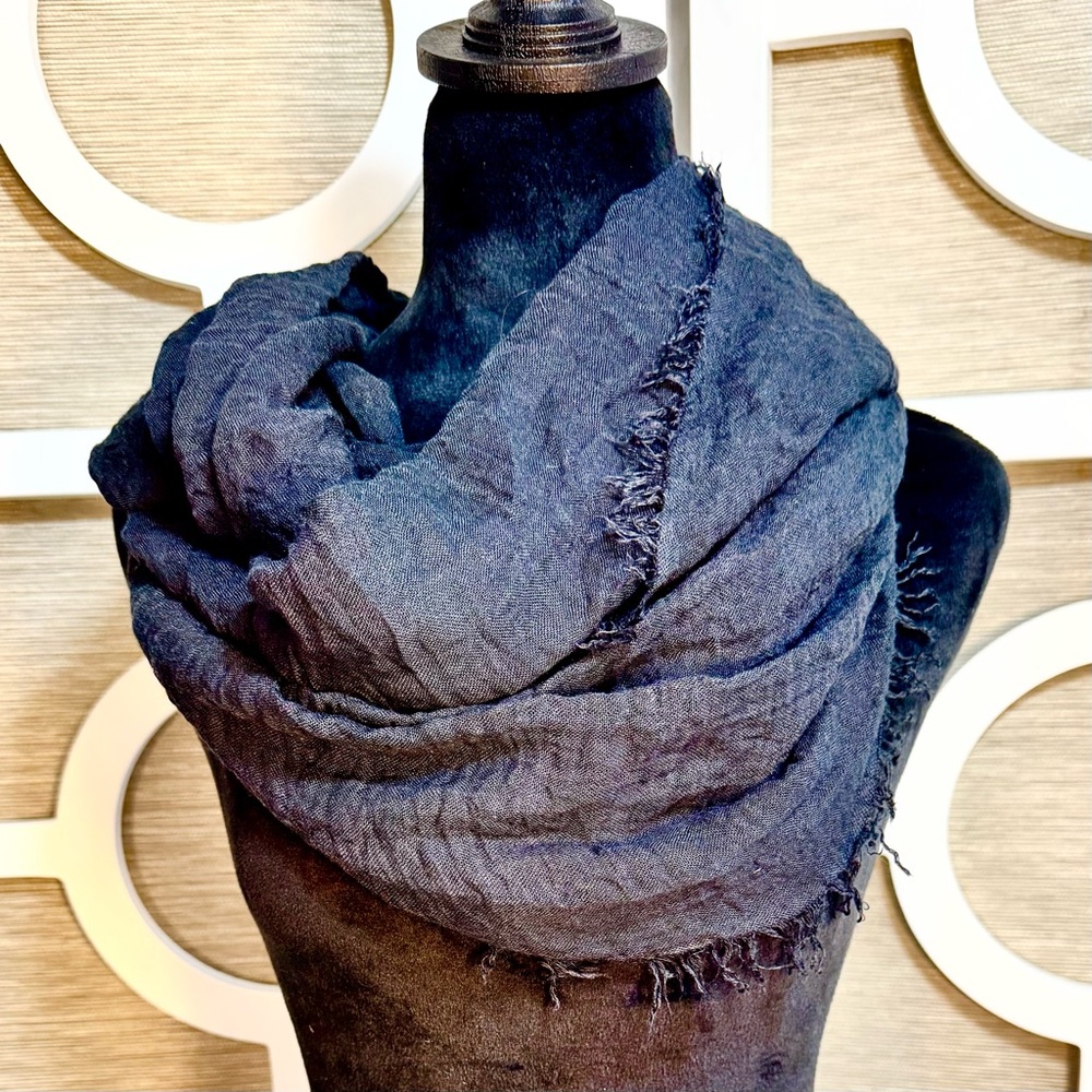 “Black” Infinity Scarf *Like New/ Excellent Condition!